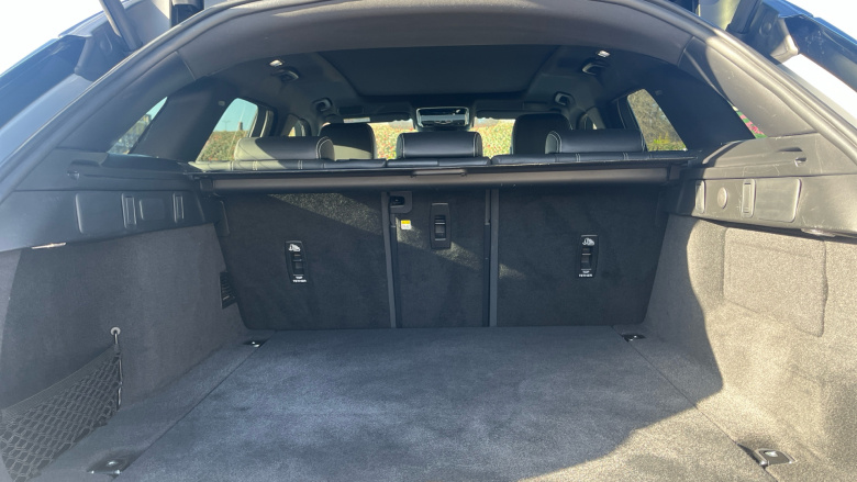 Land Rover Range Rover Velar 2.0 D200 Edition 5dr Auto Diesel Estate